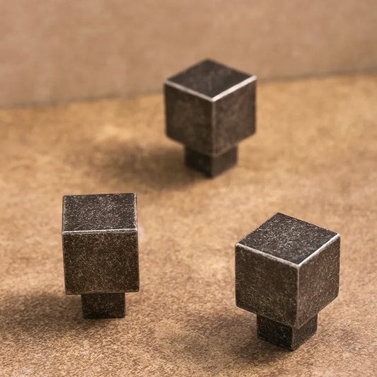 DICE Meubelknop Antiek Grijs 20x20mm - Massief Messing Vierkant Design