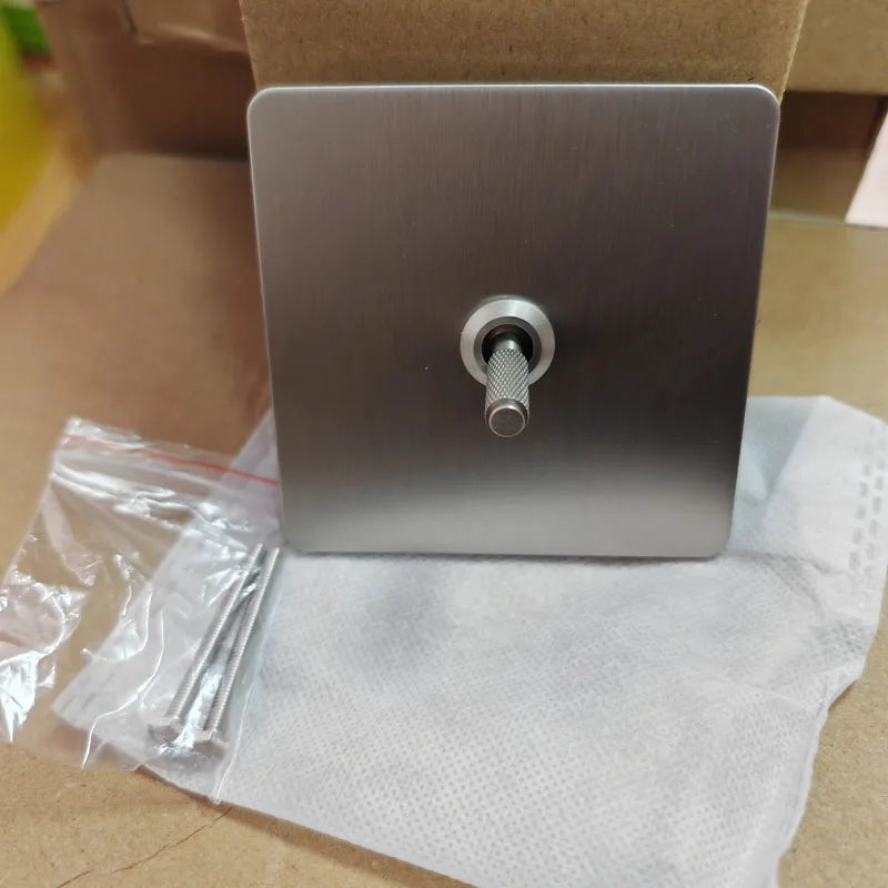 Mat Nikkel Schakelmateriaal - Luxe Modern Design voor Professionals