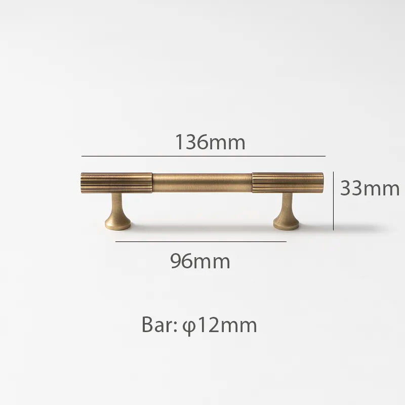 meubelgreep brons staafmodel met streepjes aan de uiteinden 96mm