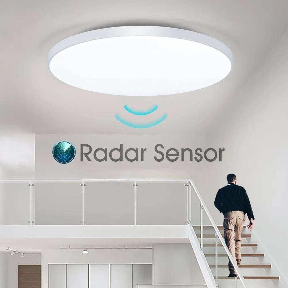 Ronde led plafondlamp met radar sensor.